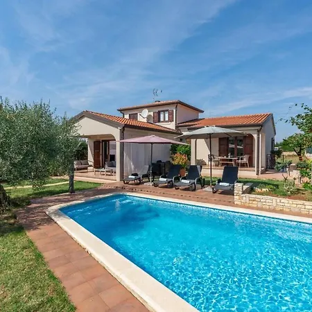 Villa Lucas Comfortable Filipac